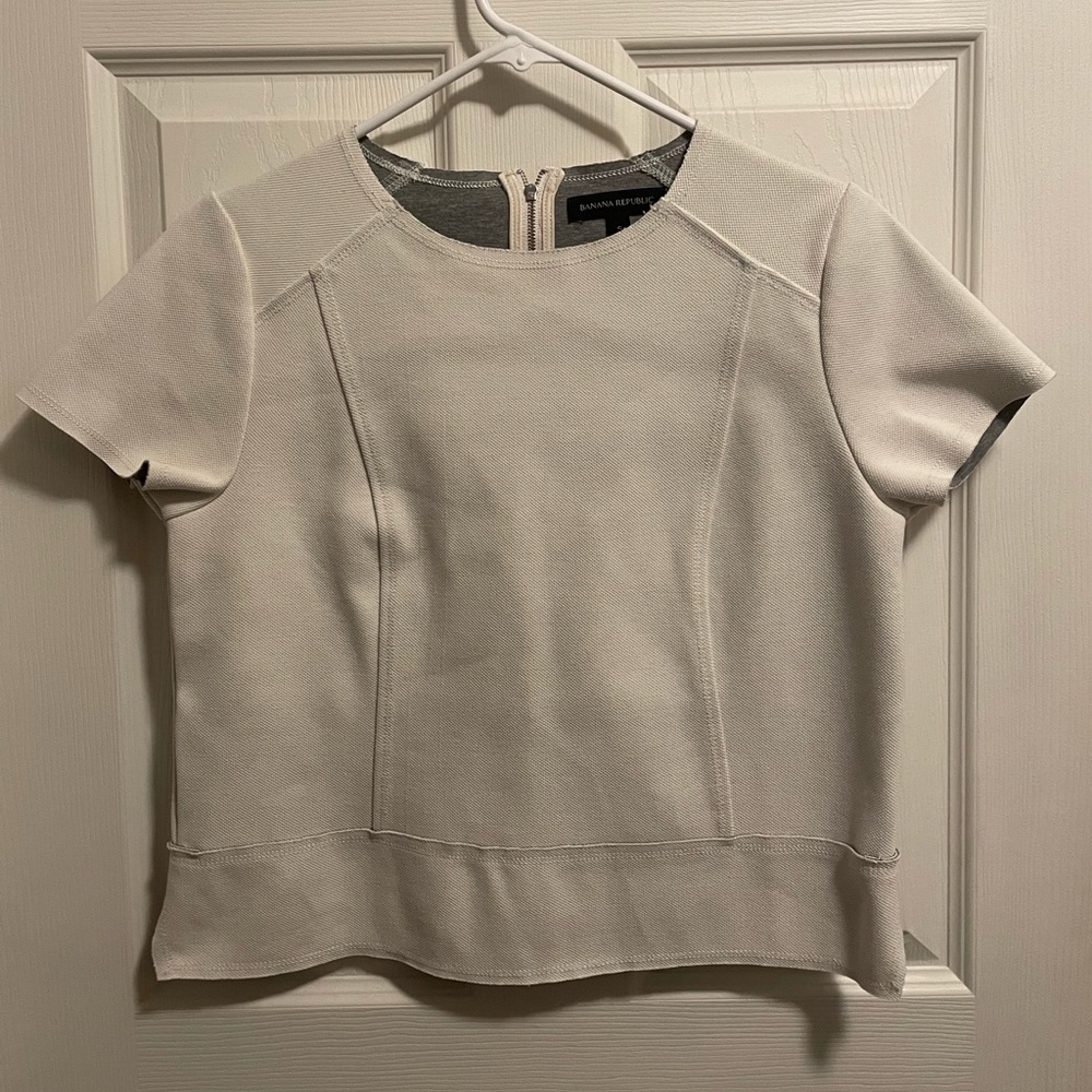 Banana Republic linen structured top